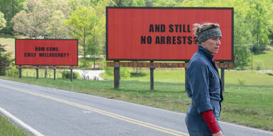 Three billboards outside Ebbing Missouri