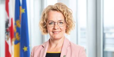 DIESE N&Ouml;-Bezirke bekommen f&uuml;r die Pflege Extra-Investitionen