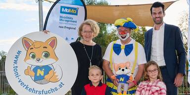 "Clown Poppo und Verkehrsfuchs Toni" als Riesenbr&uuml;ller in Kinderg&auml;rten