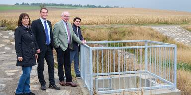 Vizebürgermeisterin Anneliese Nebenführ, Bürgermeister Alexander Raicher, LHStv Stephan Pernkopf, LAbg Christian Gepp 