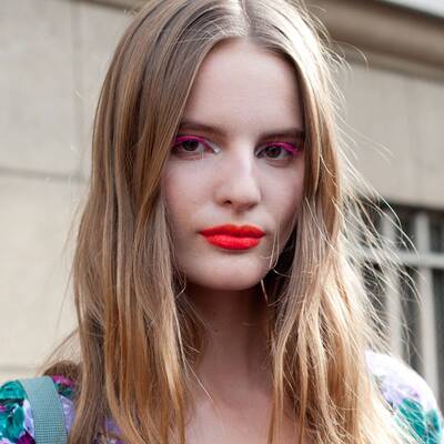 Wählen Sie das heißeste Newcomer-Model