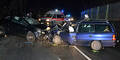 Frontalcrash: Geschwister schwer verletzt