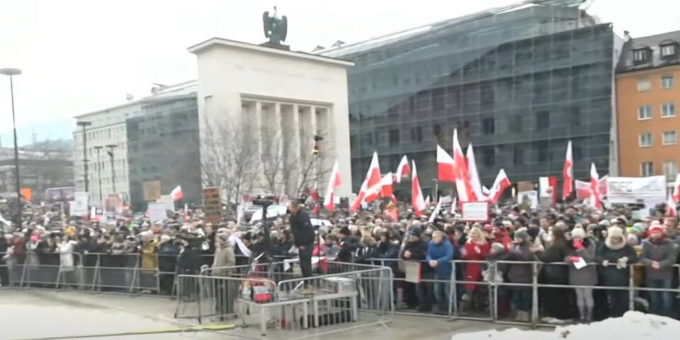 Tausende bei Corona-Demo mit Kickl
