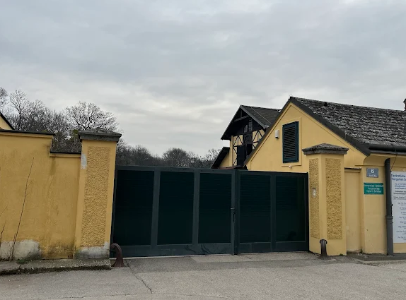 Schönbrunn Tirolertor