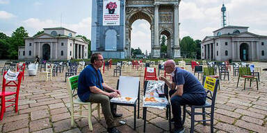 Corona: Wirte demonstrieren gegen Tischabst&auml;nde