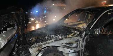 Ein Todesopfer bei Karambolage auf A22