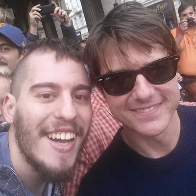 Der Superstar liebt das Bad in der Fanmenge