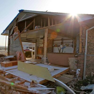 Tornados wüten im Mittleren Westen der USA