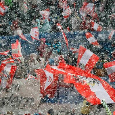 Jubel nach Triumph bei der Vierschanzen-Tournee