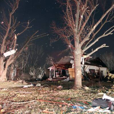 Tornados wüten im Mittleren Westen der USA
