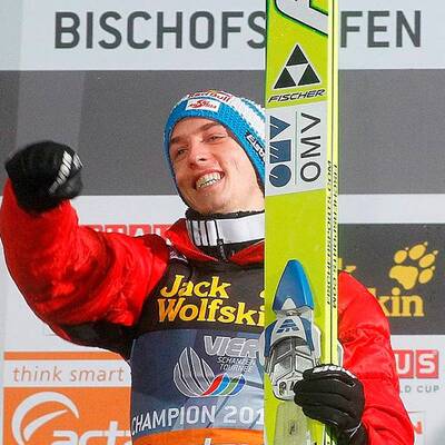 Jubel nach Triumph bei der Vierschanzen-Tournee