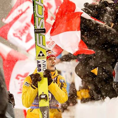 Jubel nach Triumph bei der Vierschanzen-Tournee