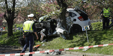 Todescrash nach Frauenmord