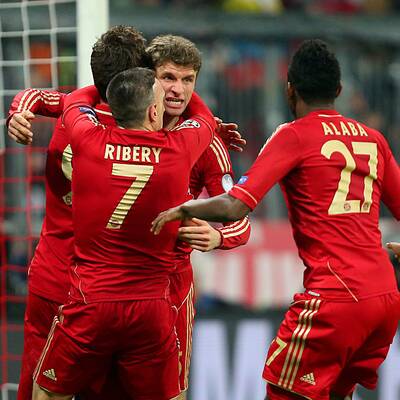 Alle Tore der Bayern gegen Barca