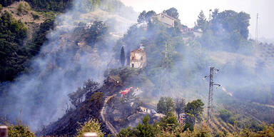 Kampfjets stürzen nach Crash ab 