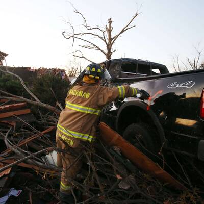 Tornados fegen über die USA