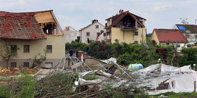 Tornado verwüstet Dorf in Bayern