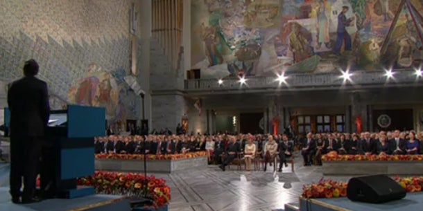 Faymann feiert den Nobelpreis