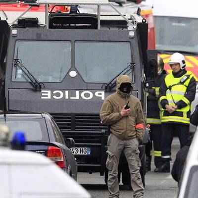 Wieder Explosionen bei Haus des Killers