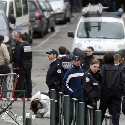 Schießerei vor jüdischer Schule