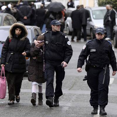 Schießerei vor jüdischer Schule