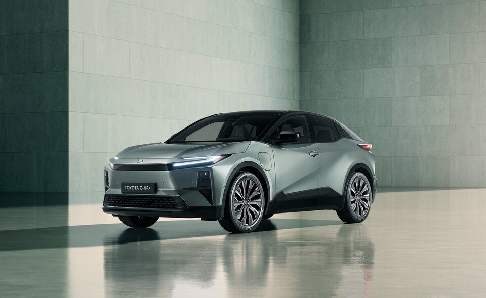 Mit 4.520 mm Länge zwischen C-HR & bZ4X..