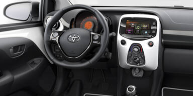 Toyota Aygo x-play