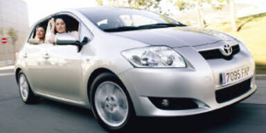 toyota-auris