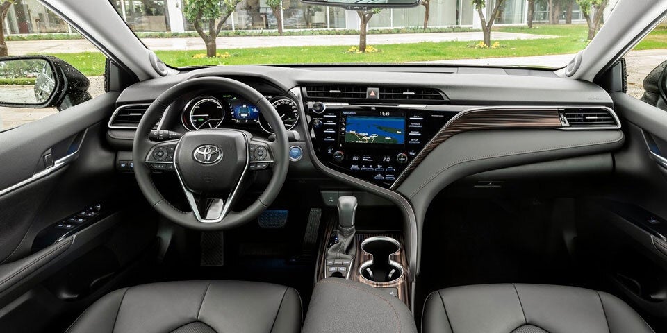 So kommt der Toyota Camry zu uns