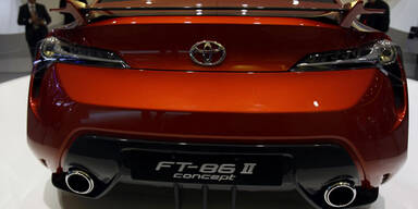 Neuer Toyota Avensis, Prius+ und FT-86 II