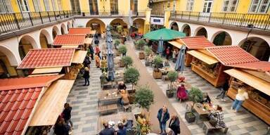 Schlemmen und Genie&szlig;en am Tr&uuml;ffelmarkt.