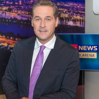 Der FPÖ-Chef stellt sich den Fragen des Publikums und der Moderatoren