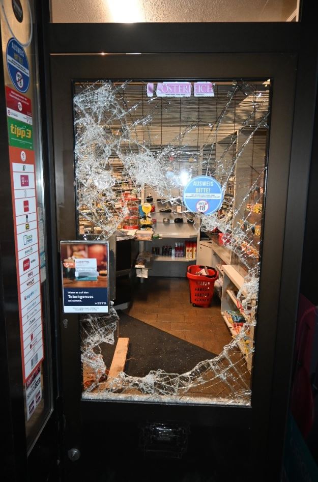 Trafikraub Ziegelstein