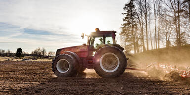 Traktor-Lenker im Bezirk Lilienfeld tödlich verunglückt