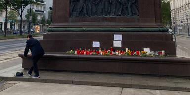 Trauer und Protest f&uuml;r tote &Auml;rztin vor Ministerium