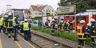 Frau von Badner Bahn erfasst