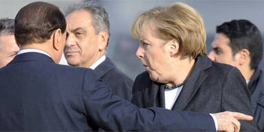 Berlusconi spielt Verstecken mit Merkel