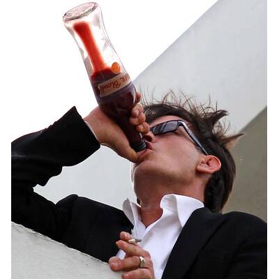 Charlie Sheen und das Tigerblut: Was dahinter steckt