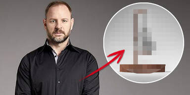 Dieser Mann lie&szlig; seine Hoden in Stahl gie&szlig;en