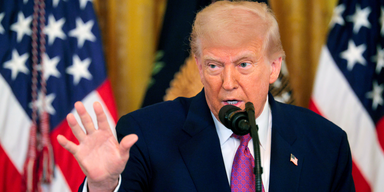 Eigener Geheimdienst widerspricht Trump: Irans Atomanlagen doch nicht zerstört?