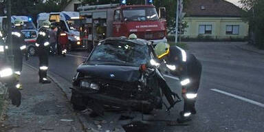 Alko-Lenker liefert Polizei Verfolgungsjagd 