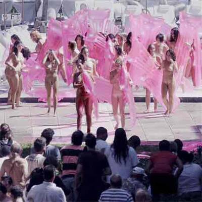 Spencer Tunicks Nacktshooting in Miami