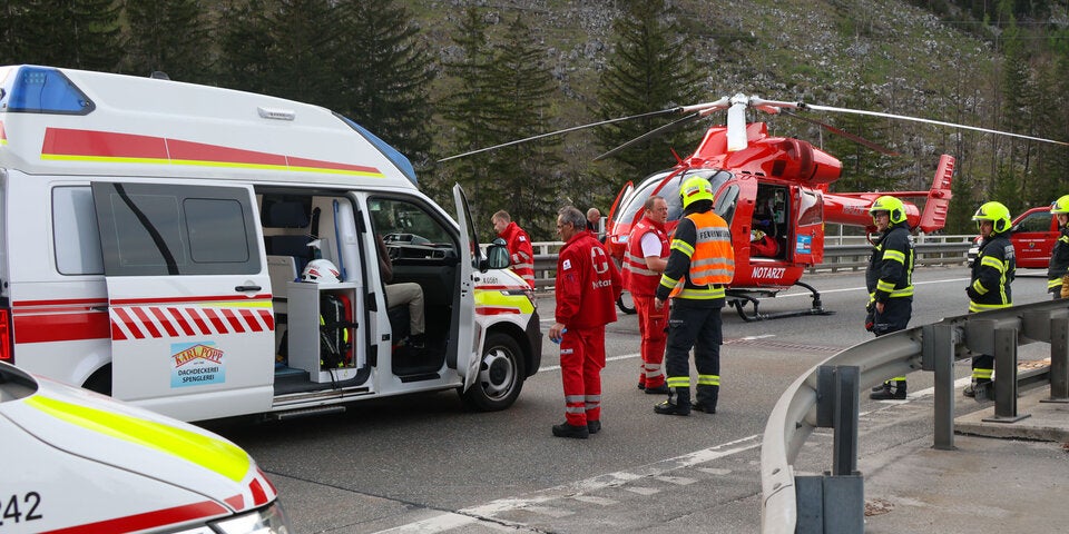 Schwerer Unfall im Bosrucktunnel