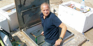 In Gaddafis Tunnel-System