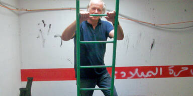 In Gaddafis Tunnel-System