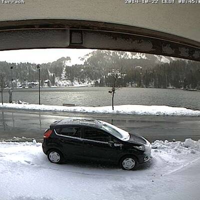 Schnee nur auf den Bergen im Gasteinertal, Salzburg