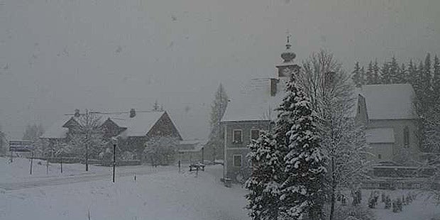 Wintersturm fegte über den Osten