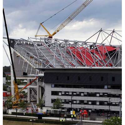 Twente-Stadiondach eingestürzt