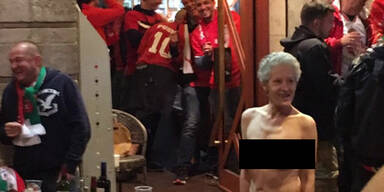 Nackt-Oma erheitert Ungarn-Fans