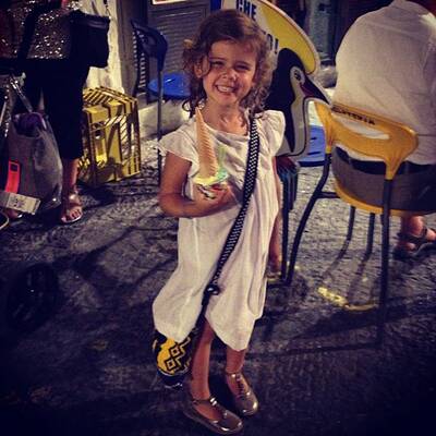 Jessica Alba twittert aus dem Italien-Urlaub